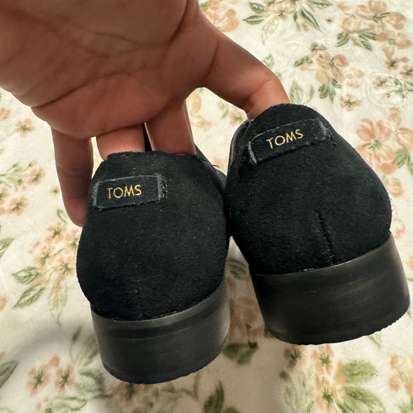 Toms black suede slip on low block heel shoes US 8 for women’s - Picture 5 of 8